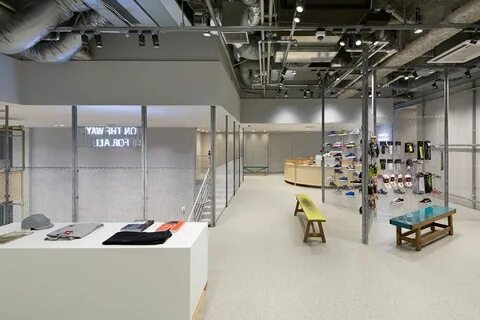 S retail