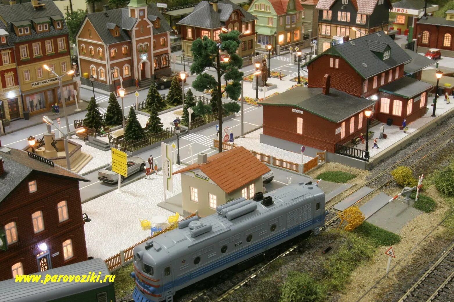 Директор фирмы по аренде спецтехники. Рублевка с высоты птичьего полета. Магазины модели железной дороги в санкт-петербурге. Участок в коттеджном поселке. Литвиново парк коттеджный поселок.