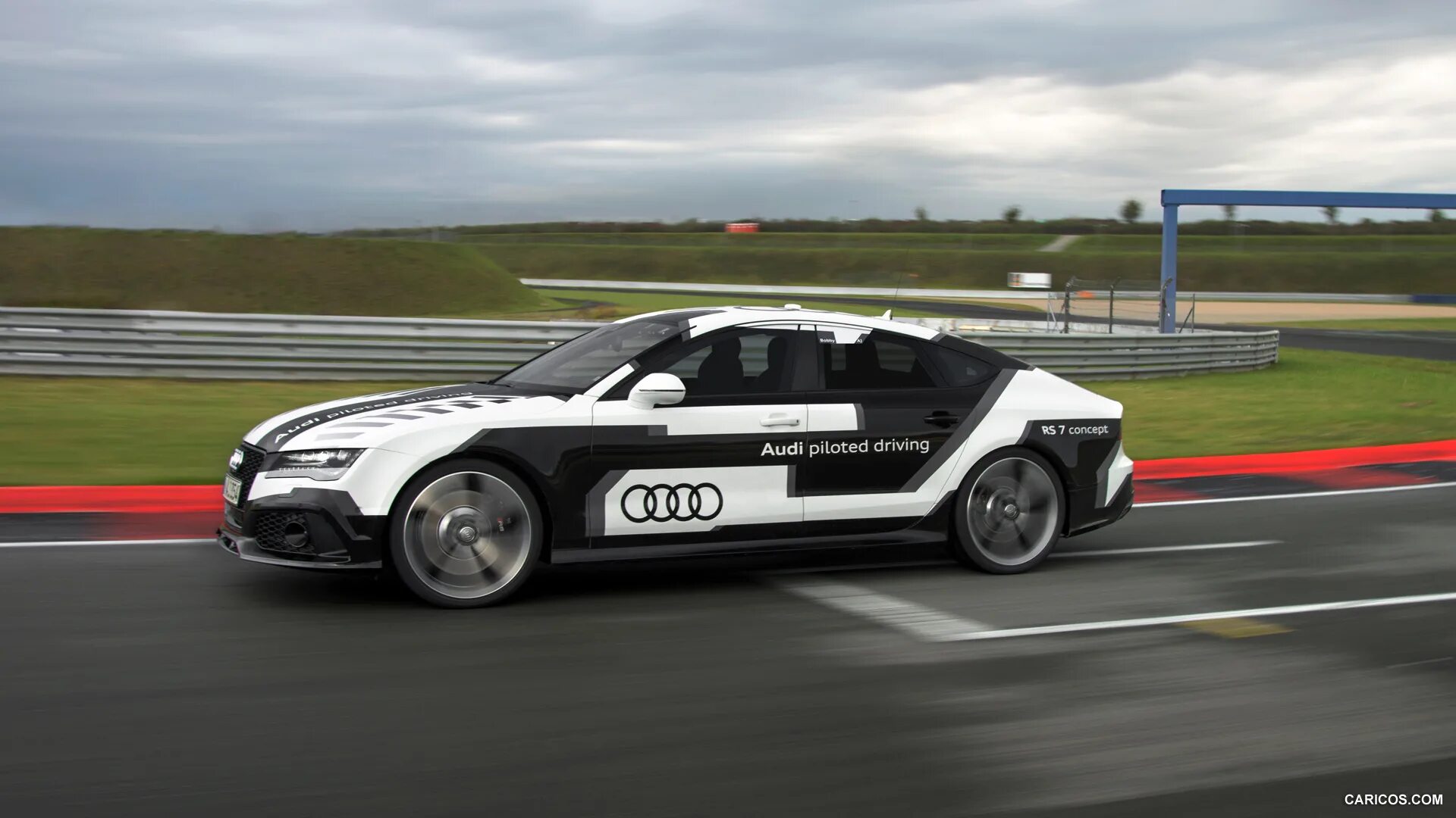 Мод на бимку ауди. Audi rs7 concept. ауди рс 7 концепт. audi rs7 piloted driving concept. audi a7 беспилотник.