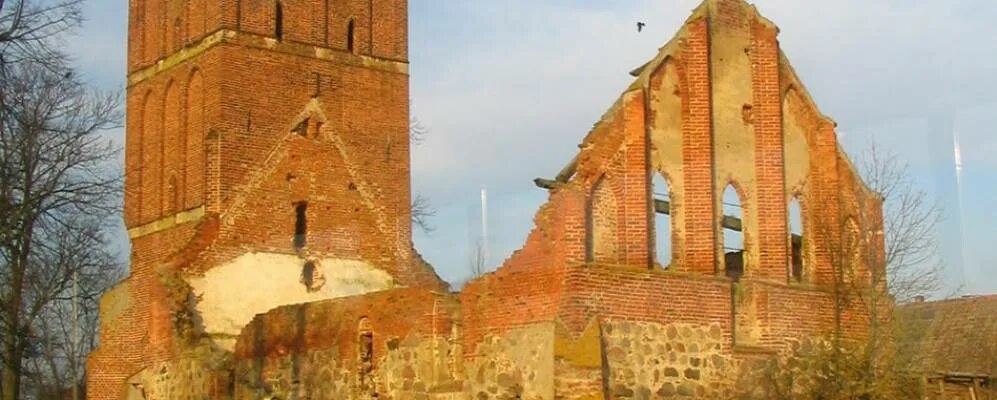 Кирха в каштаново Калининградская область. Поселок каштаново Калининградская область Правдинский район. Лесное Правдинский район Калининградской области. Кирха Альменхаузена каштаново. Каштаново калининградская область