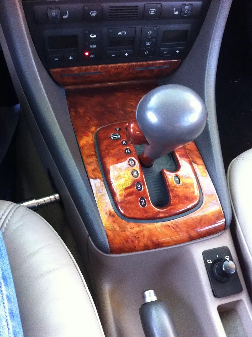 Замена лампочки АКПП - Mazda 6 (2G) GH, 2 л, 2010 года своими руками DRIVE2