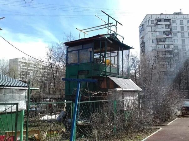 Голубятня на улице. Голубятня судостроительная улица москва. голубятни в москве. голубятни в перово. голубятни в ясенево.