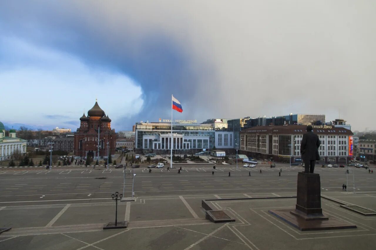 Тула размер города. Площадь Ленина Тула. Тула Центральная площадь. Главная площадь Тулы. Тула Главная площадь города.