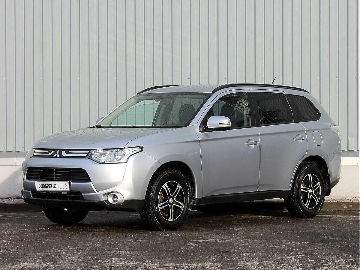 Mitsubishi Outlander 3 2.4. Mitsubishi Outlander 4. Outlander 2.4 2017. Мицубиси Outlander 2.4 2014г.