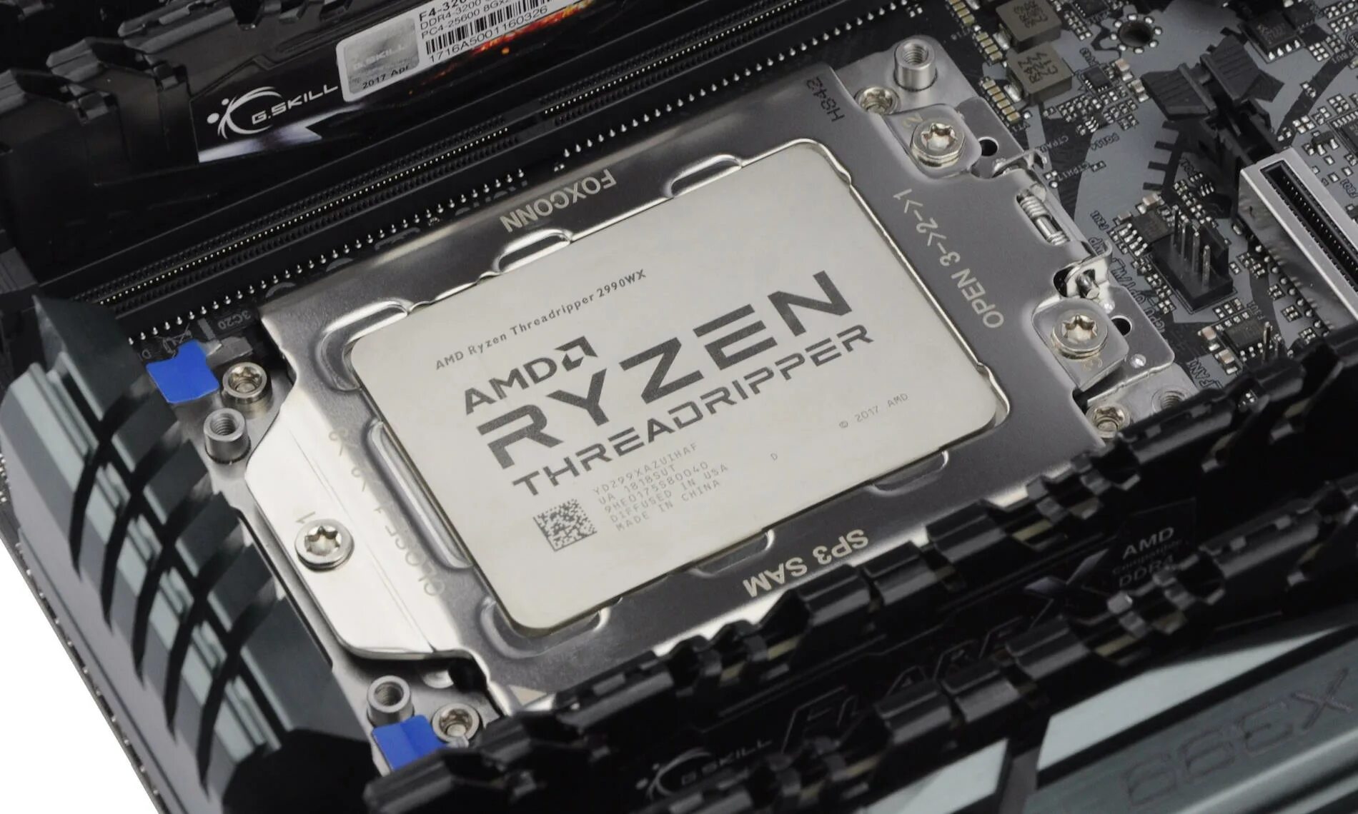 Процессор threadripper pro 7995wx. Процессор threadripper pro 7995wx