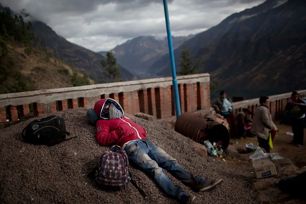 племя аймара в южной америке. жизнь в перу. север перу. перуанцы народ южной америки. эмиграция в перу.