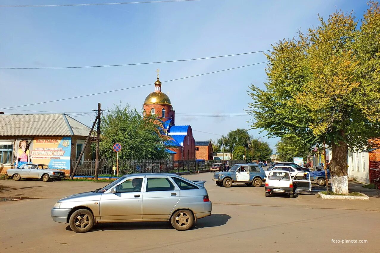 Машины зимовники. Зимовниковский храм. Поселок Зимовники. Зимовниковский рынок.