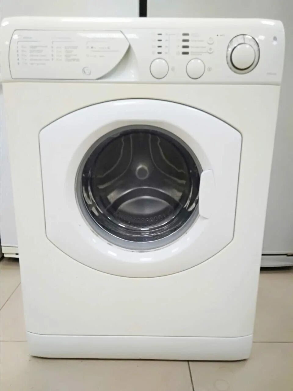 Ariston AML 105. Стиральная машина Ariston AVSL 80. Стиральная машина AVSL 129. Ariston AVSL 80 R.