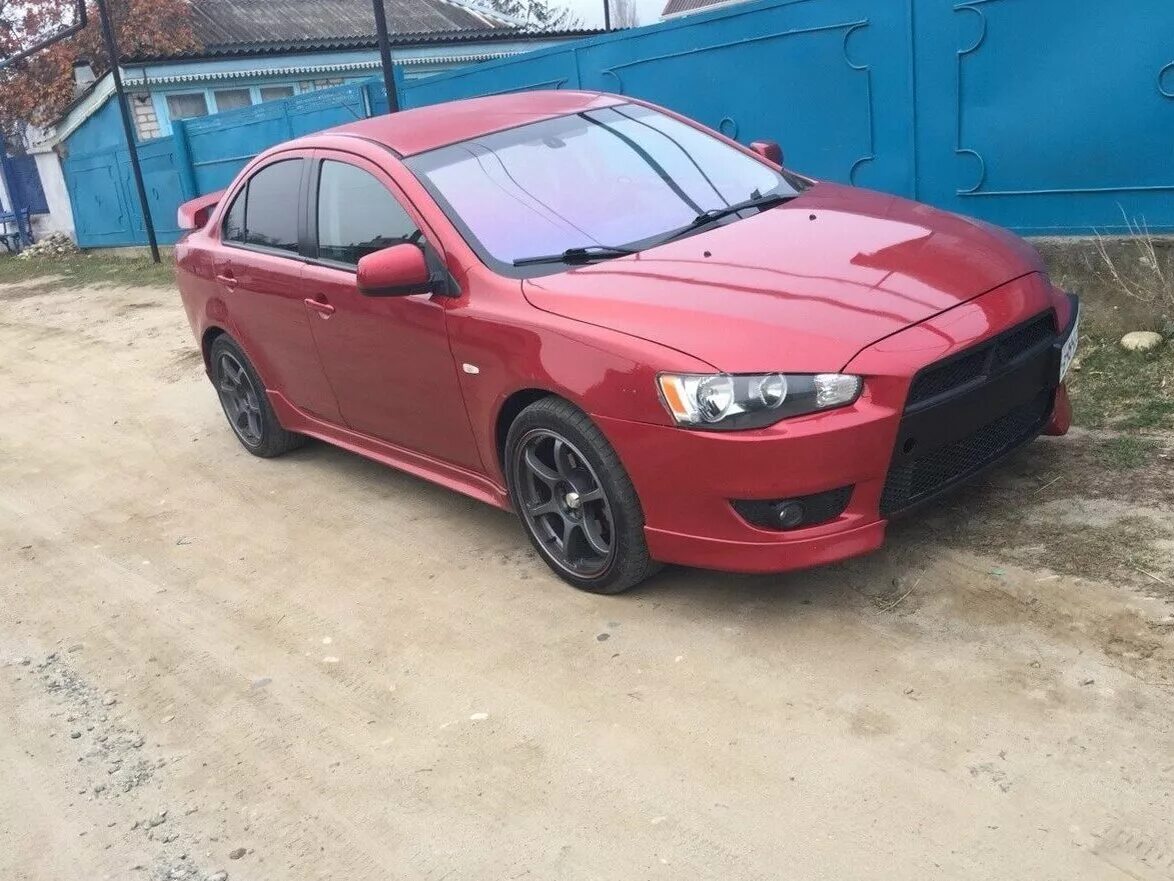 Lancer 10 2008 год. Mitsubishi Lancer красный 2008. Lancer x 2008 красный. Митсубиси 10 красная. Митсубиси Лансер 10 красный.