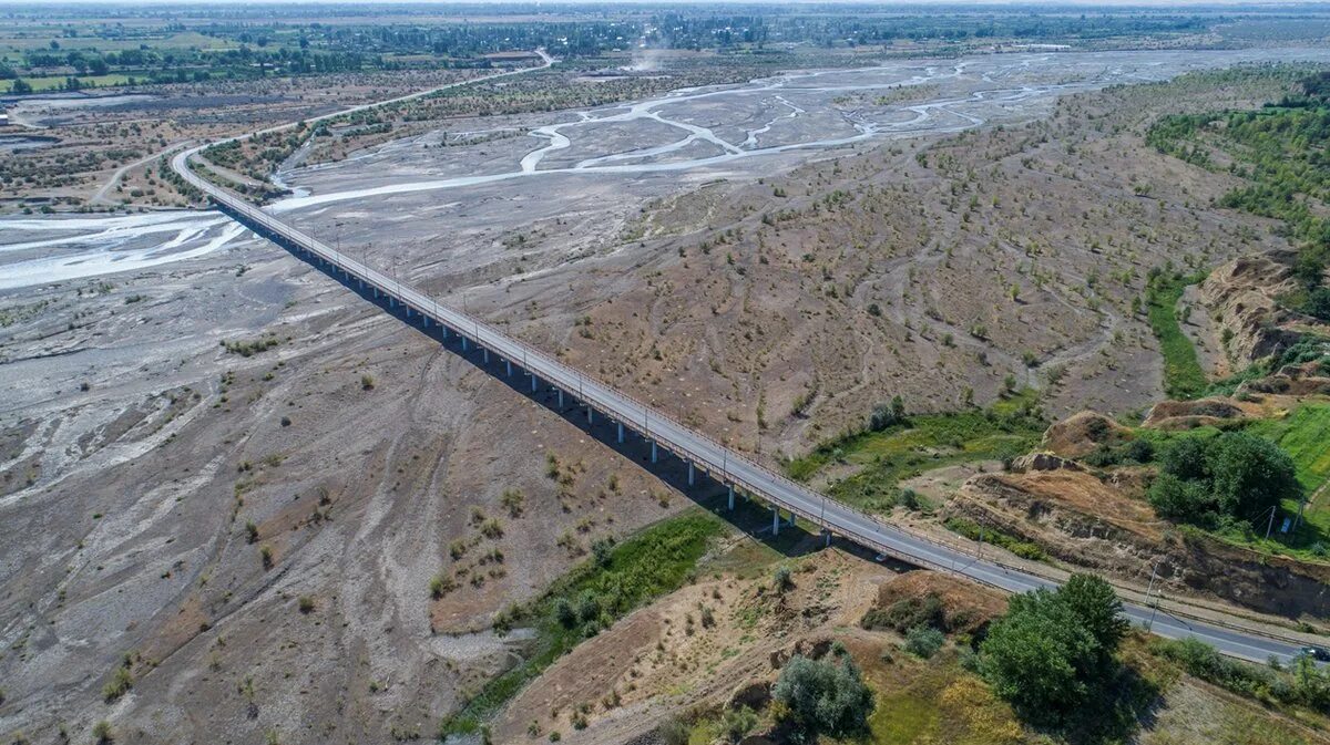 Самур мост. Река Самур в Дагестане. Село Самур Дагестан. Самур азербайджан