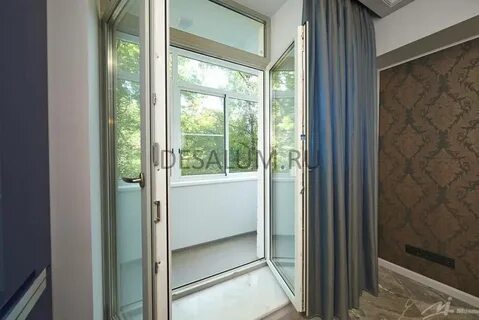 Открывание распашное