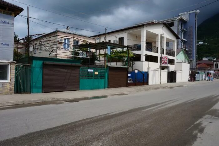 улица апсха леона гагра. абхазия улица апсха леона. гагра апсха леона 17. гагра апсха леона 31. абхазия улица апсха леона.