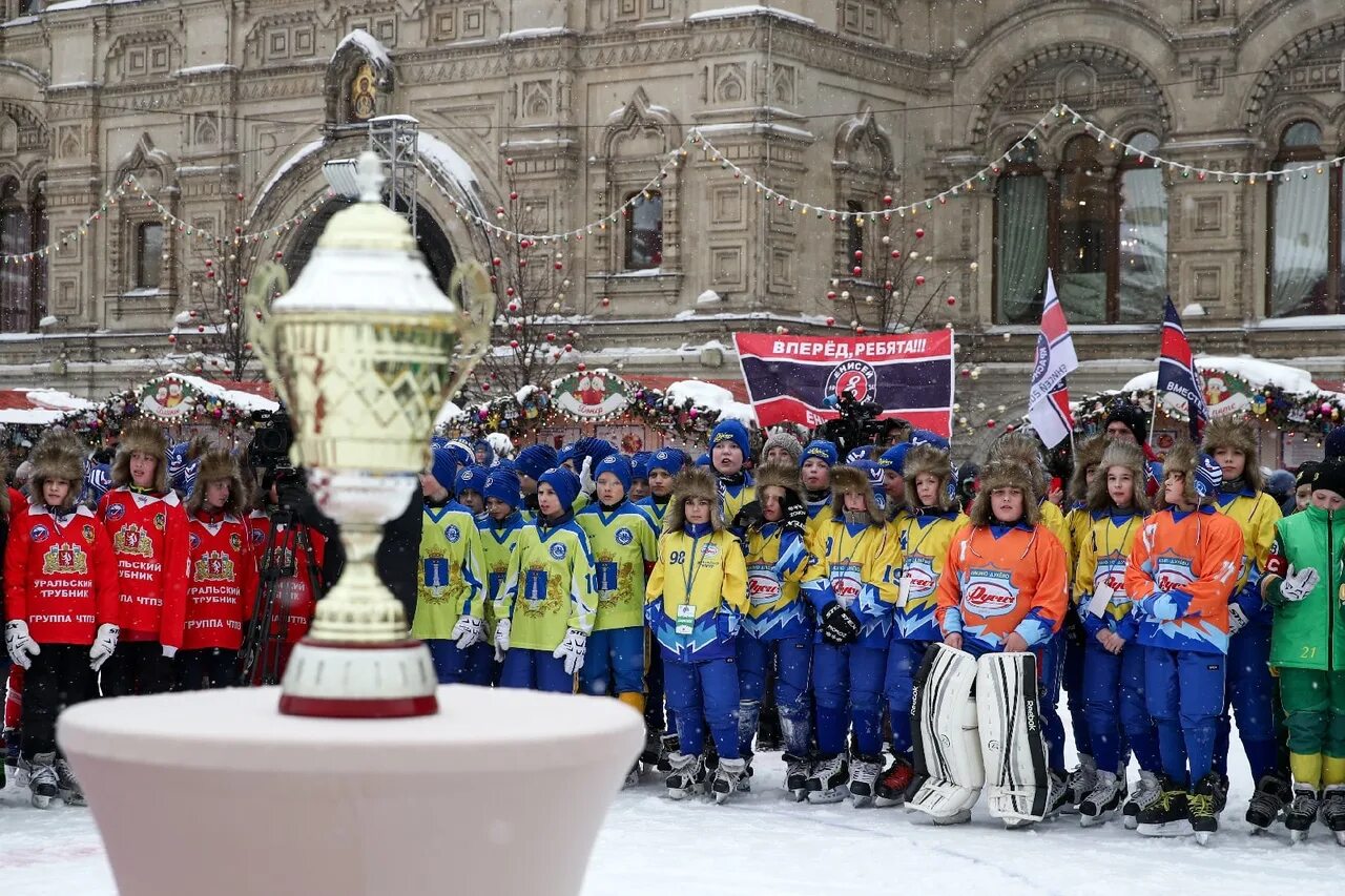хоккей с мячом патриарх 2021. кубок патриарха по хоккею с мячом 2022. турнир патриарха. турнир патриарха. хоккей на красной площади 2022.