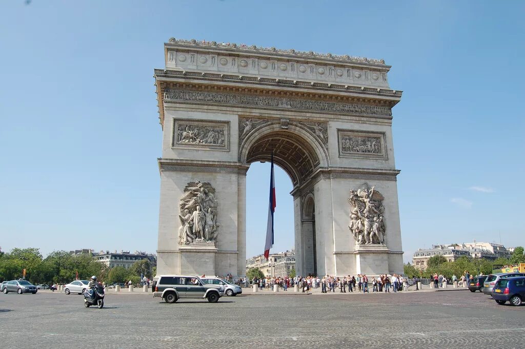 триумфальная арка (париж) достопримечательности франции. триумфальная арка 4. елисейские поля. арка в париже на елисейских полях. триумфальная арка париж.