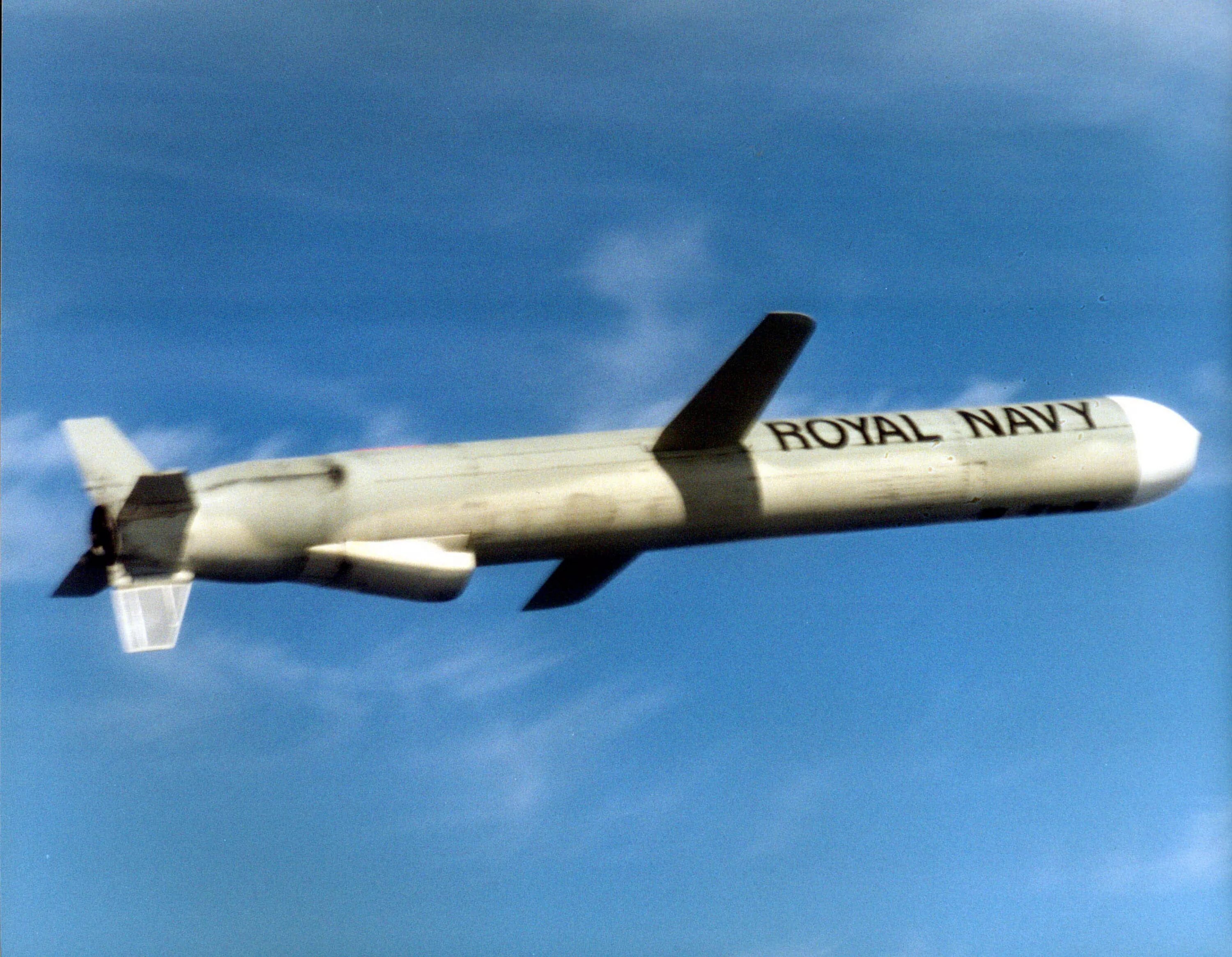 Ракеты томагавк. BGM-109 Tomahawk. Крылатая ракета томагавк. Ракета BGM-109 «томагавк». BGM 109 Крылатая ракета.