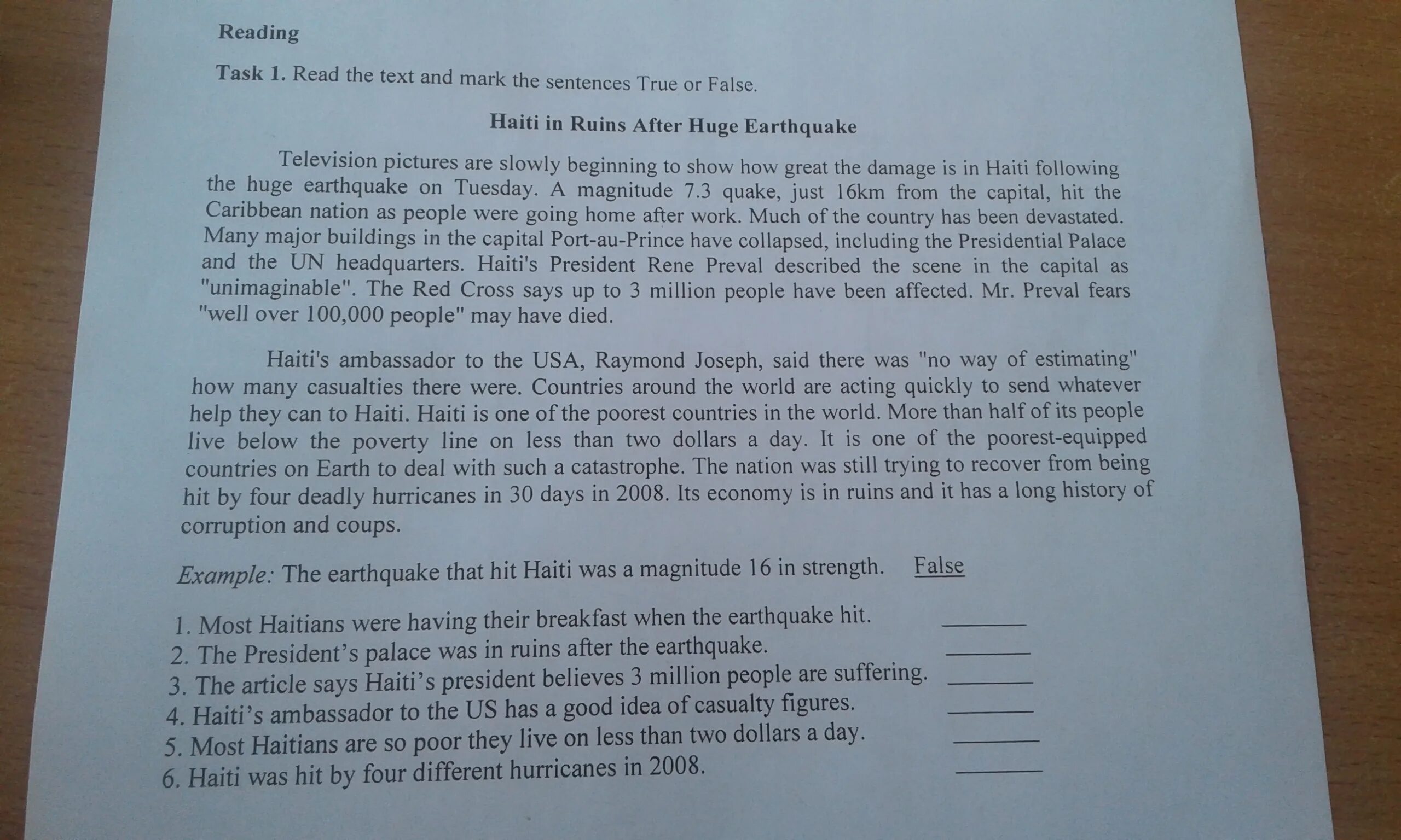 Task 2 true or false. Перевод текста a good idea. True or false tasks. Read the text and do the tasks after the text. They Live in a in the Country ответы.