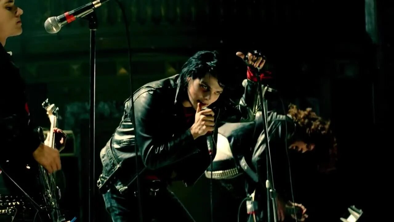 Desolation row. Desolation row my chemical romance. mcr desolation row. mikey way desolation row. gerard way desolation row.