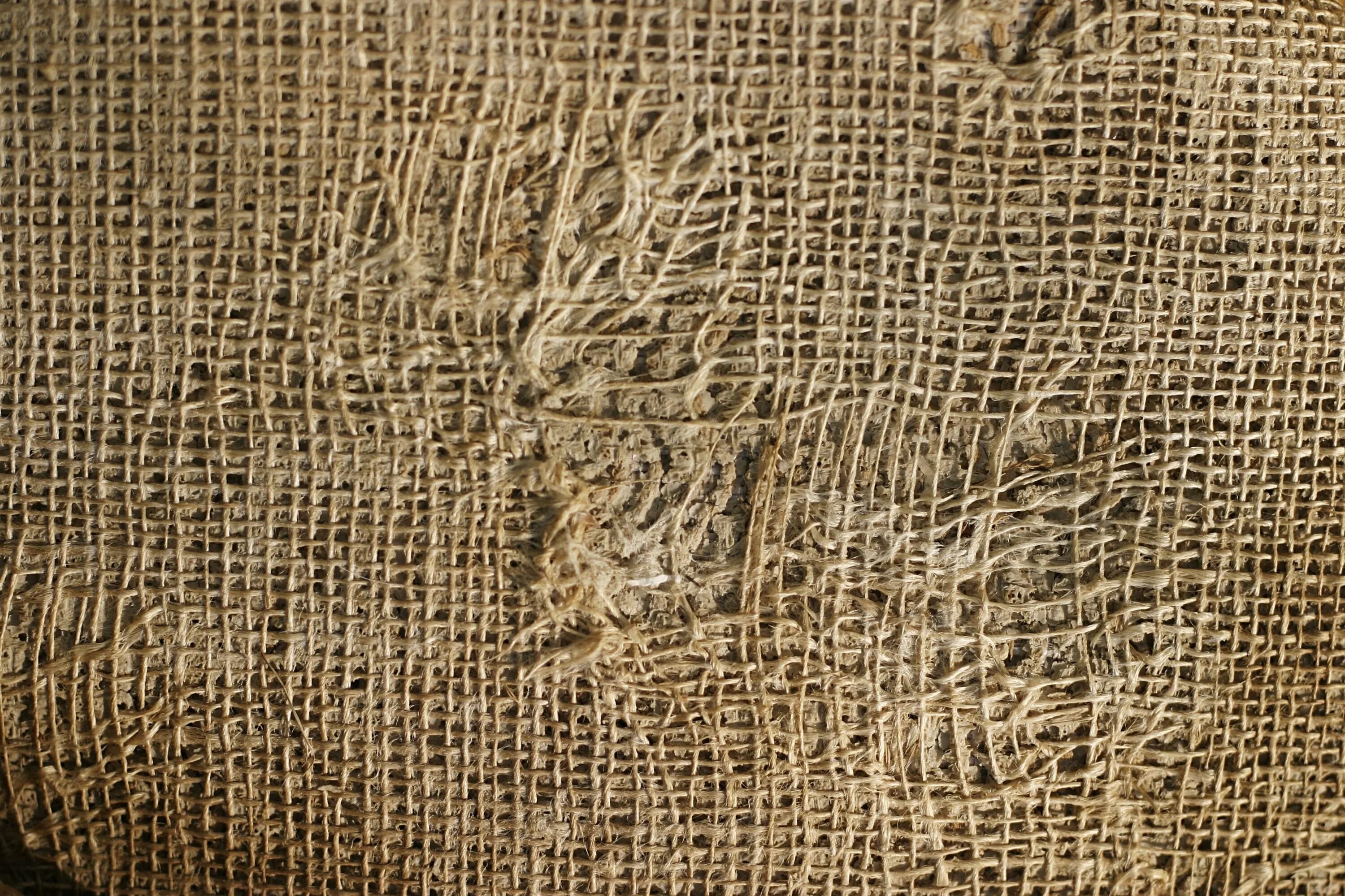 Грубая холстина 5 букв. Холщовая ткань структура. Грубая холстина 5 букв. Мешковина фактура. Рогожка мешковина.