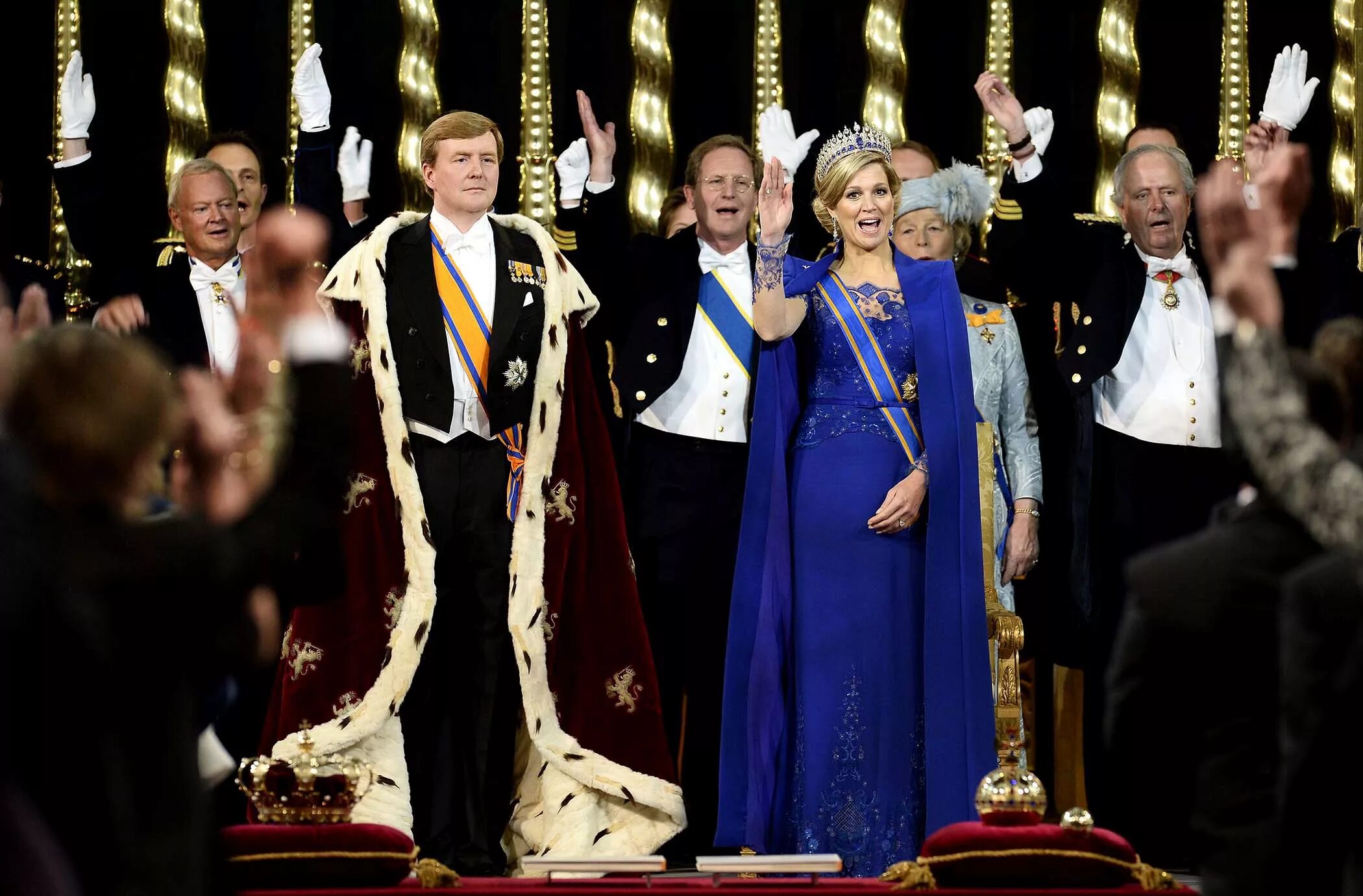 Глава государства нидерландов. Королева Максима Нидерланды коронация.