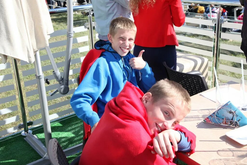 Sos children's villages. Деревня сос томилино картинки. Детская деревня в томилино. Деревня детский дом 12. Детская деревня сос томилино официальный сайт.