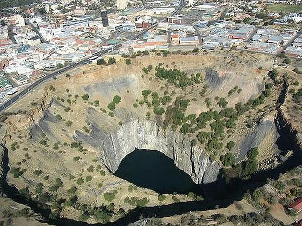 Большие дырки крупно