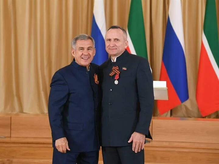 Награждение указ президента 2023. Минниханов вручил награды. Вручение государственных наград в Кремле 27 апреля 2023 года.