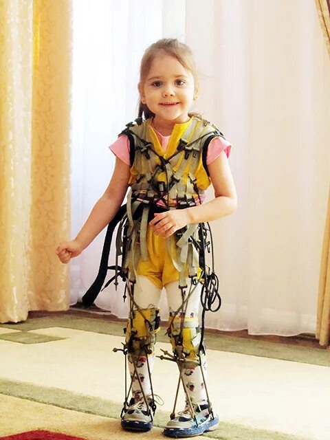 костюм лечебный "адели". реабилитационный костюм адели для детей с дцп. лечебно нагрузочный костюм адели. лечебно нагрузочный костюм адели. костюм адели дцп.