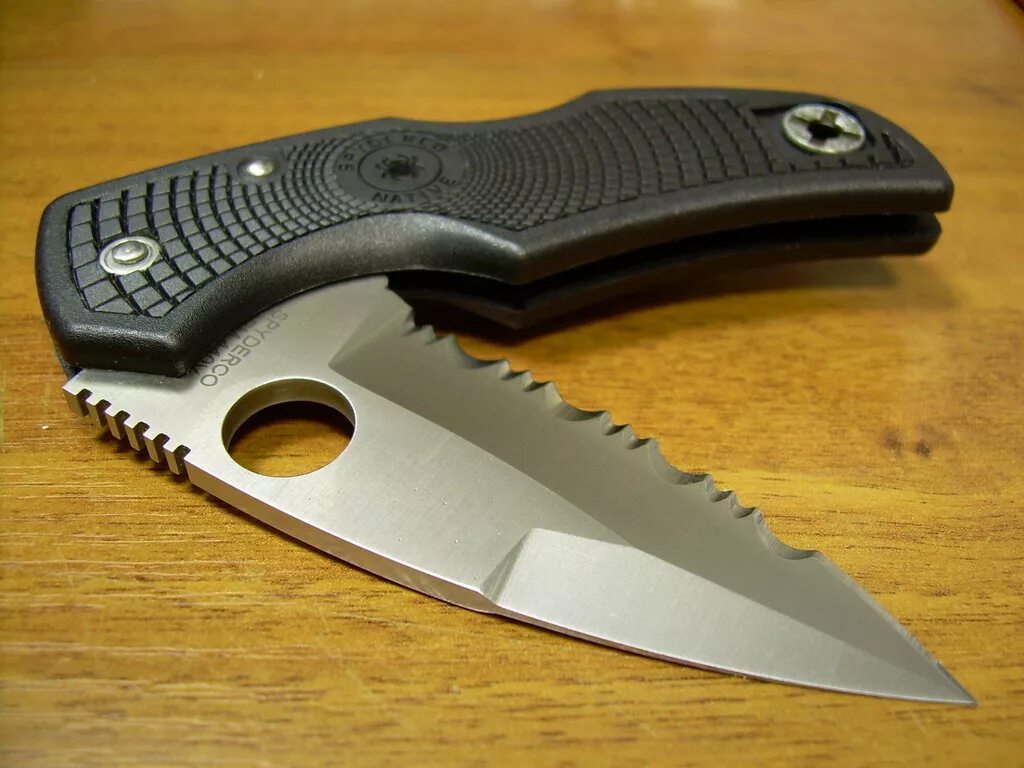 Нож Спайдерко. Spyderco b063. Нож Спайдерко Эндура 4. Нож Spyderco.