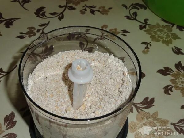 чем перемолоть геркулес. перемолотый геркулес. геркулес мелкий помол. овсяные хлопья перемолотые. геркулес молотый.