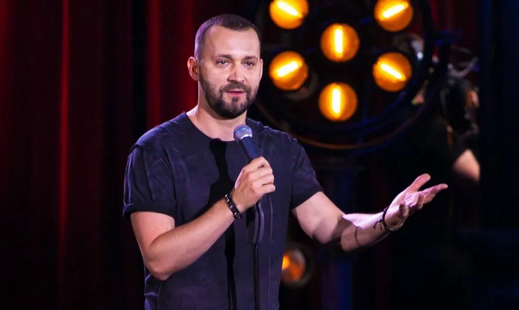 Ведущий стендап. Ведущий стендап. Ведущий стендап. Ведущий стендап. Ведущий стендап.