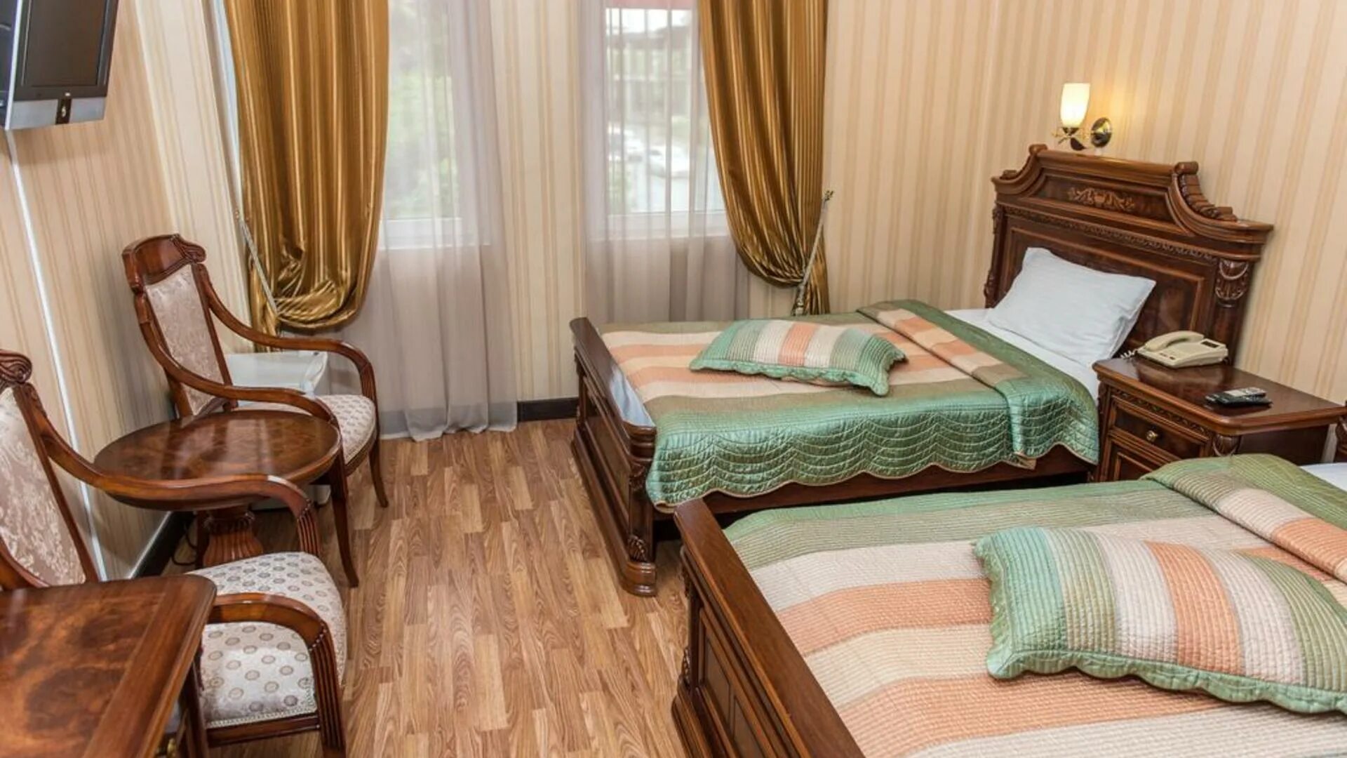 Сухум сайты гостиниц. Отель атриум виктория сухум абхазия. Сухум сайты гостиниц. Vesna hotel сухум, абхазия. Дэм абхазия сухум.