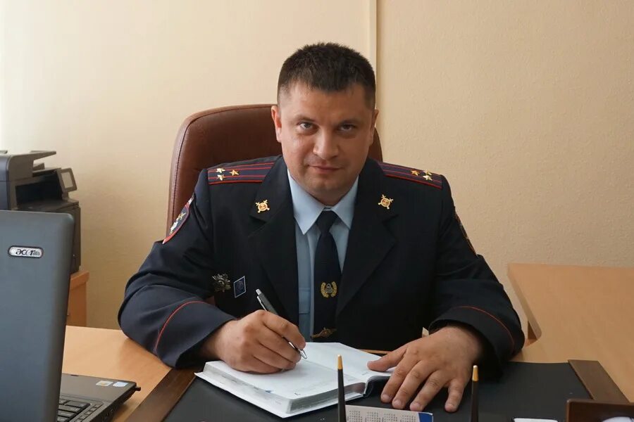 Умвд россии по курской области официальный сайт. Угибдд умвд россии по курской области, курск. Начальник угибдд по курской области. Курсант дпс. Волокитин евгений викторович курск гибдд.