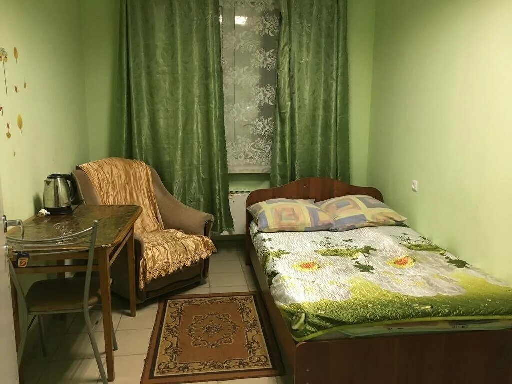 Комната отдыха на вокзале в архангельске. Комната отдыха ржд. Комнаты отдыха котлас. Вокзал архангельск внутри. Котлас мини отель комната отдыха.