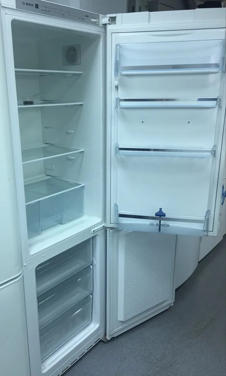 Куплю холодильник б у в нижнем