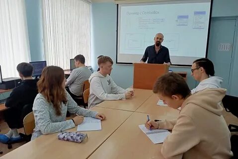 23 участников