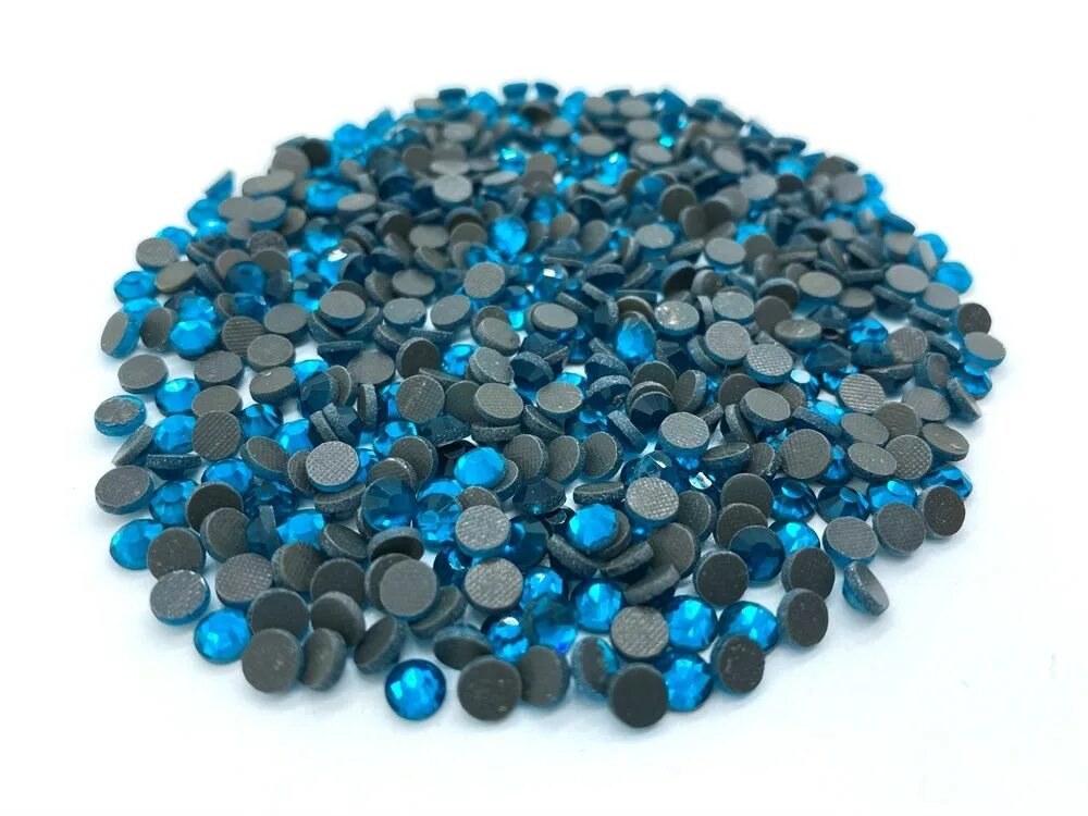 Blue zircon. Стразы термоклеевые. стразы металлические термоклеевые. bl.zircon 3 мм ss10, 144 шт..