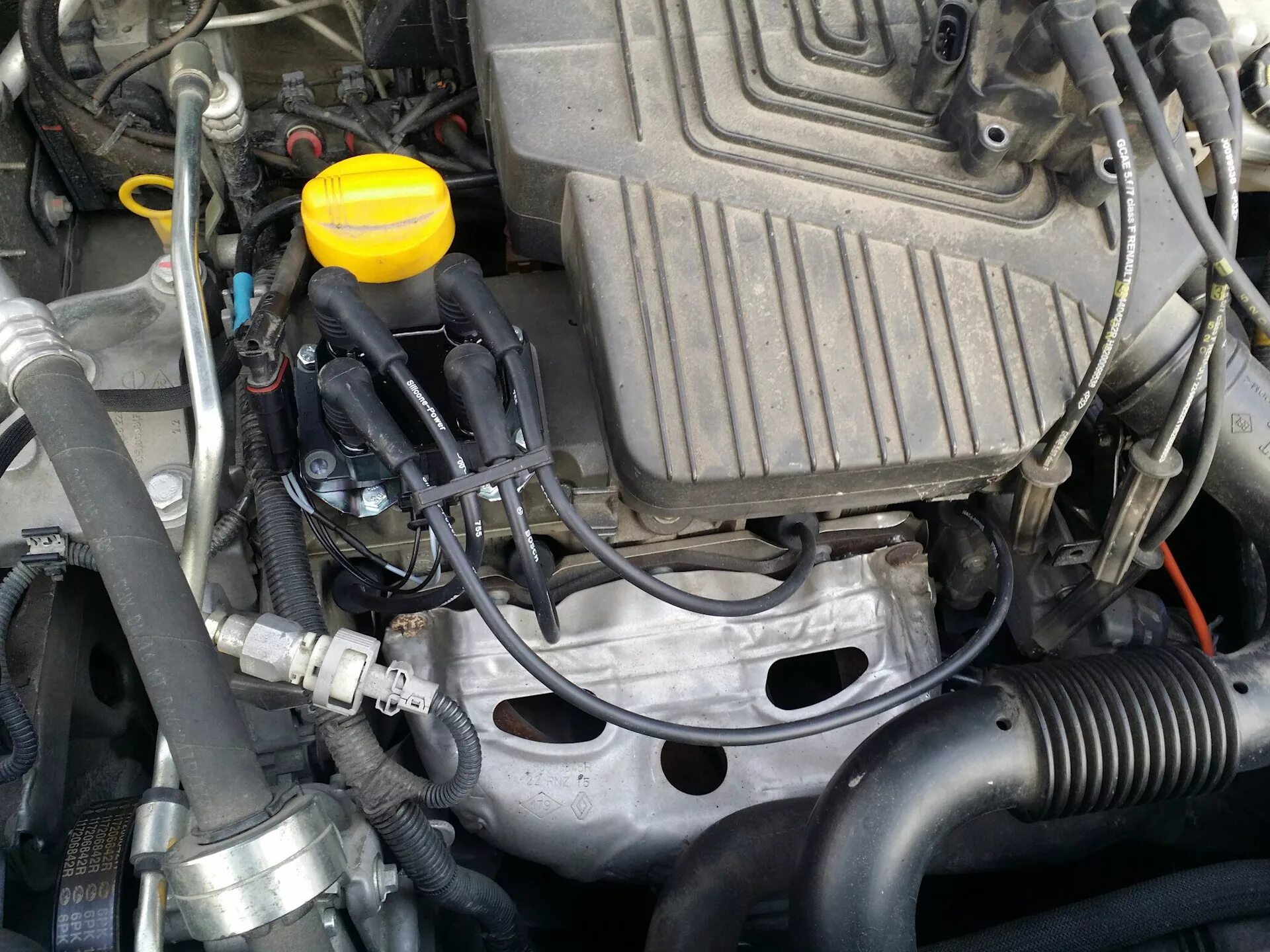 Подключение высоковольтных проводов рено логан Замена высоковольтных проводов Renault Logan (1G), 1,4 л, 2008 года электроник
