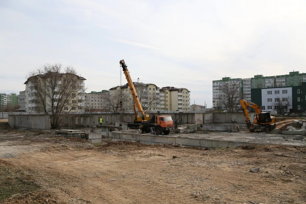 стройка новой школы воронеж домостроителей проект. начало строительства. 25 квартал нижневартовск. началось строительство школы. проект школы на домостроителей воронеж.