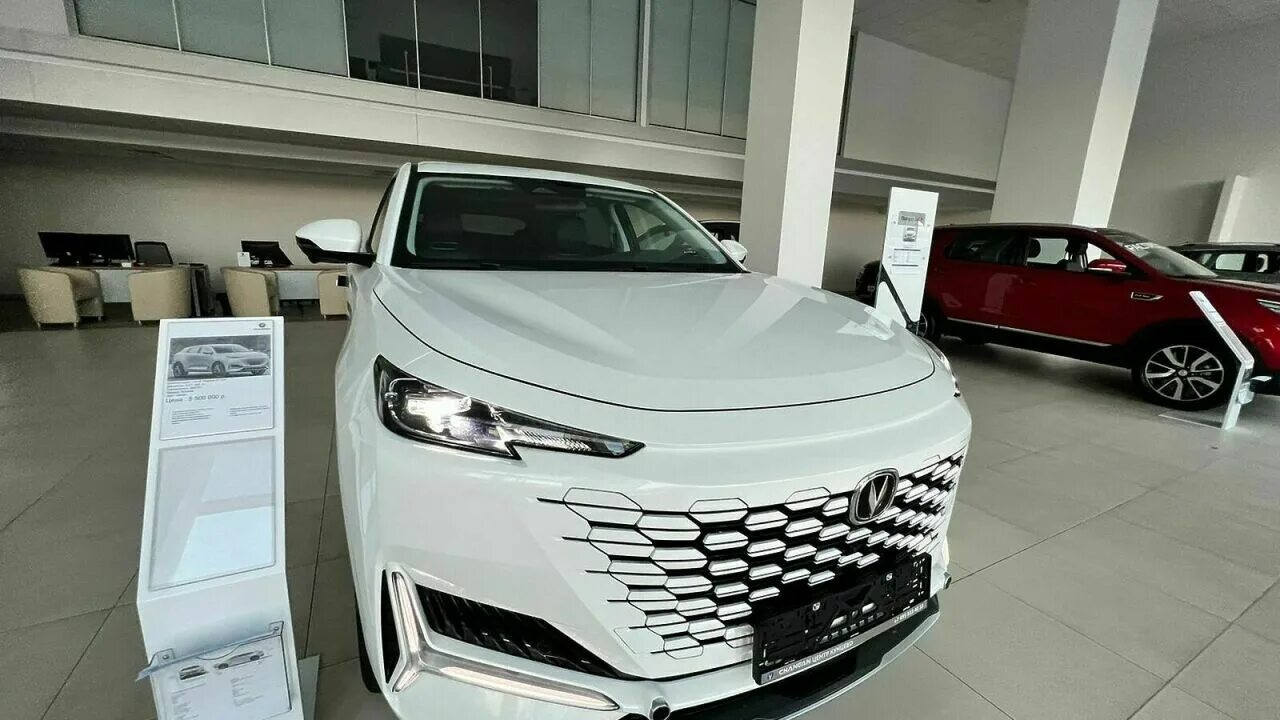 Changan UNI-V 2021, 2022, 2023, 2024, лифтбек, 1 поколение технические характери