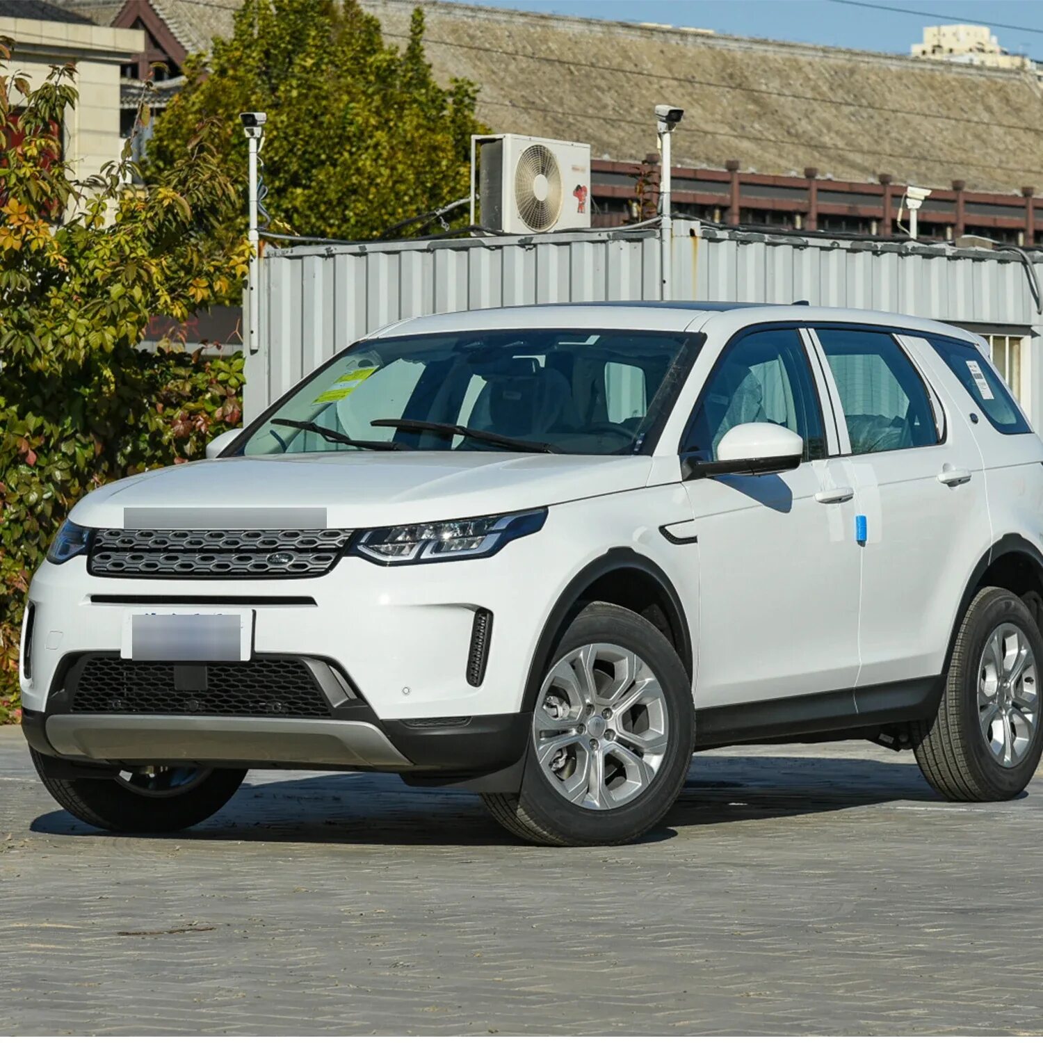 Range rover velar. Range rover discovery sport 2022. Discovery 2022. Land rover discovery 2022. Рендж ровер дискавери 2022.