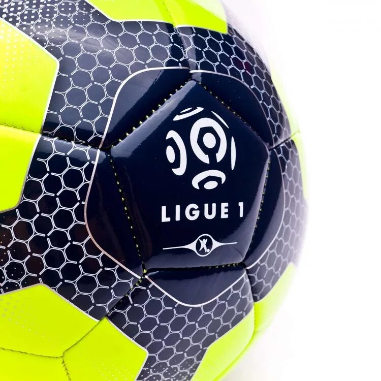 Мячи лиги 1. Мяч Лиги 1. Мяч Лиги 1 Франция. Футбольный мяч французской Лиги. Мяч французской Лиги 1.