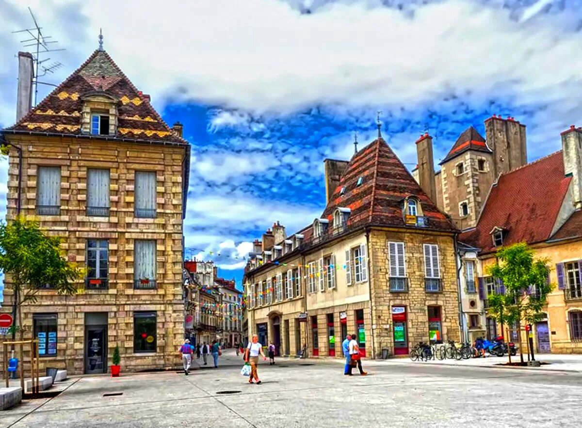 Дижон Бургундия Франция. Город Dijon во Франции. Дижон столица Бургундии. "Исторический центр Дижона".