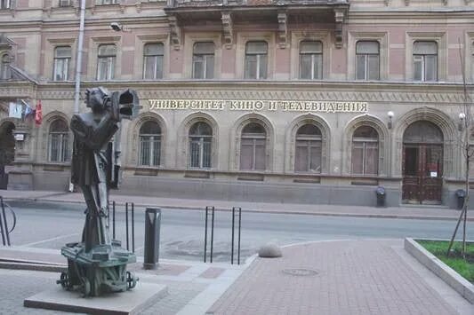Ул правды колледж. Санкт-петербургский киновидеотехнический колледж. Киновидеотехнический колледж спб общежитие. Кит университет санкт-петербург. Санкт-петербургский киновидеотехнический колледж.
