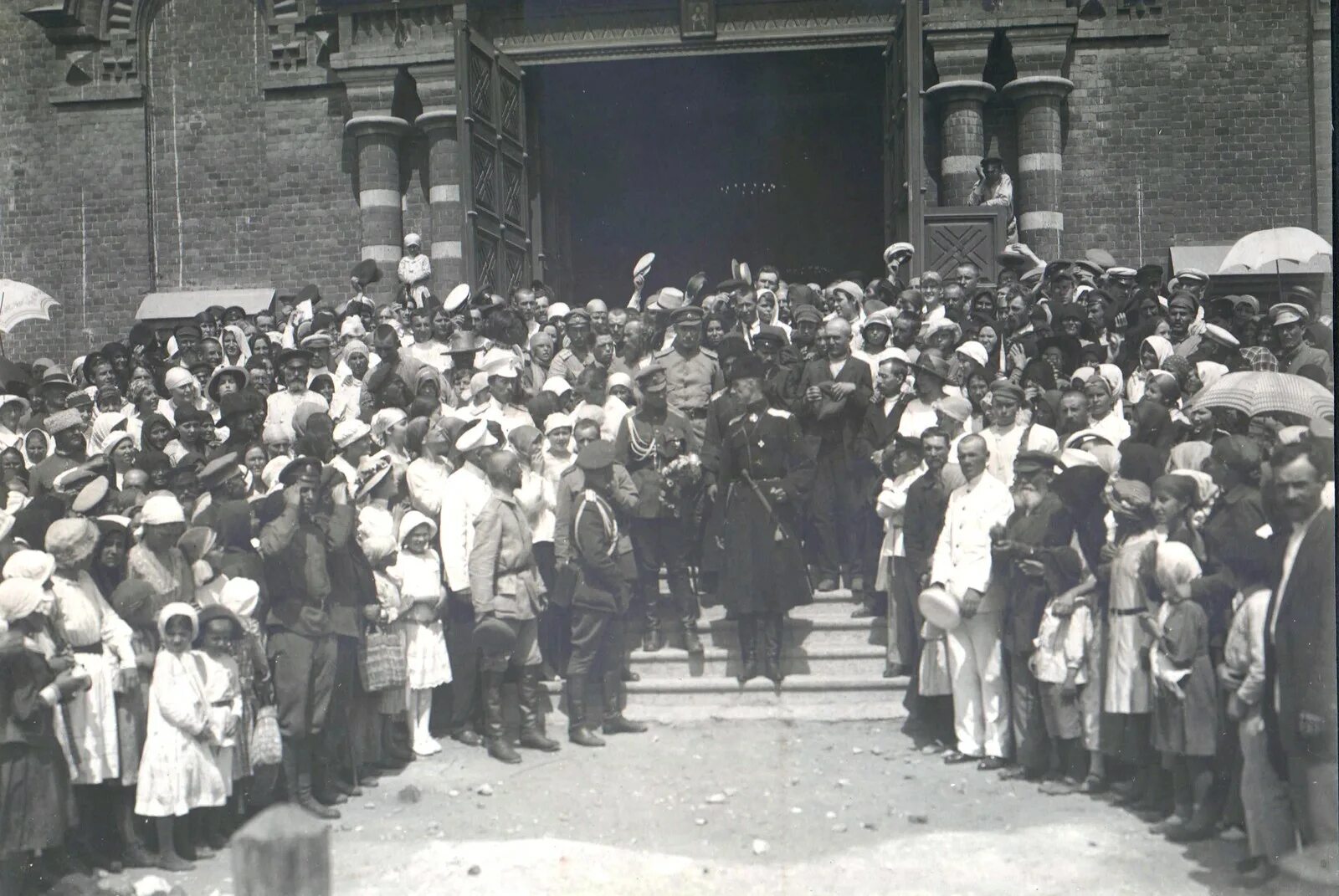 Эмиграция 1920 х годов. Похороны Генерала Врангеля Брюссель 1928. Врангель 1920. Врангель 1917. 1918 Врангель.