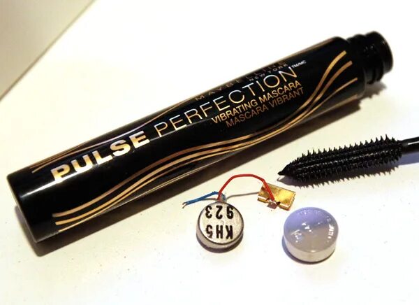 Тушь энитайм. Фаберлик тушь miss curl mascara черная. Тушь мейбелин розовая с зеленой. Тушь мейбелин упаковка. Тушь мейбелин great lash.