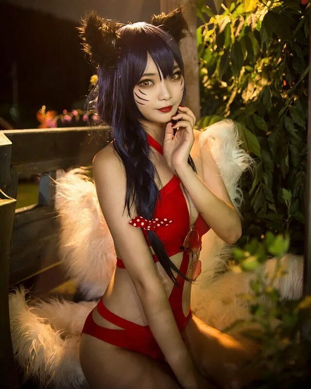 Asian cosplay girl. Косплей Arhi League of Legends Korea. Ahri Cosplay рыжая. Косплей лисицы. Красивый косплей лисички.