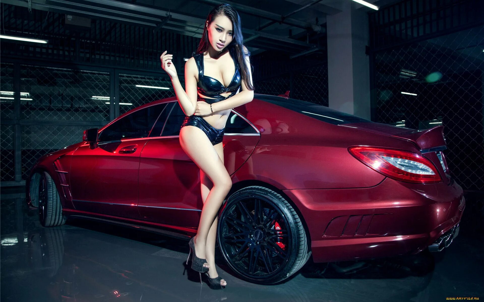 Девушки е х. Мерс c63 amg и девушка. мерседес амг 63 и девушка. мерседес cls 63 amg и девушки. cls amg 63 с девушками.