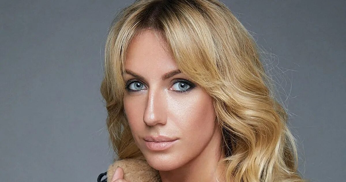 Никитюк д б. Леся никитюк. леся никитюк орел и решка. леся никитюк 2025. леся никитюк фото.