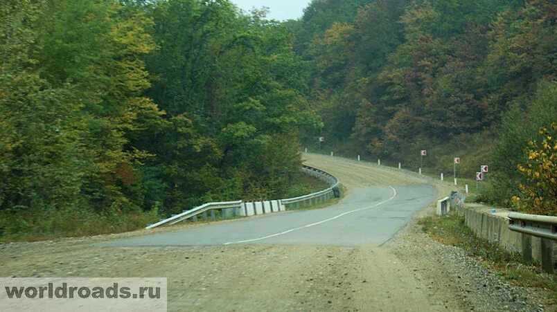 Машины хадыженск. Туапсе Хадыженск дорога. Шаумянский перевал Краснодар. Шаумянский перевал 2023. Дорога горячий ключ Хадыженск.