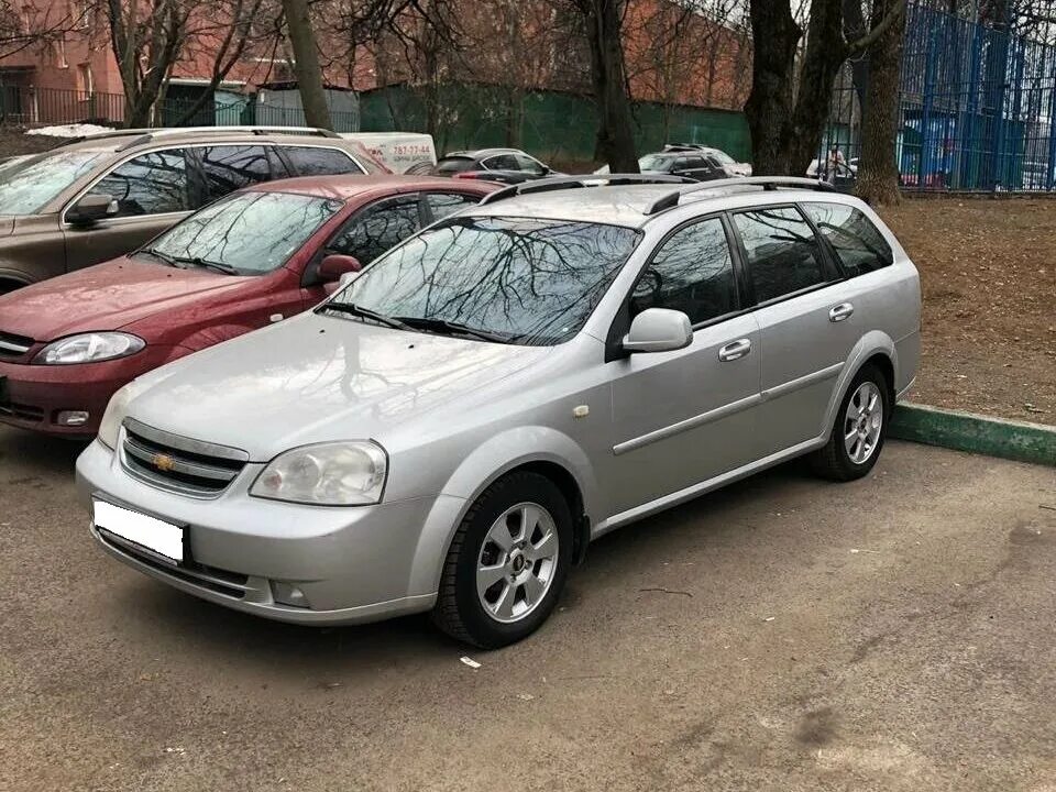 Артикулы шевроле лачетти универсал. Chevrolet Lacetti (2004 - 2013) универсал. Шевроле Лачетти универсал 1.6. Chevrolet Lacetti универсал 1.6 2011. Chevrolet Lacetti 2011 универсал.